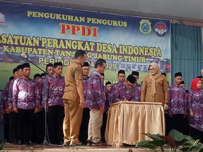 Bupati Tanjabtim Kukuhkan PPDI Kabupaten Tanjab Timur