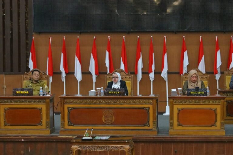 DPRD Tanjabtim Umumkan Usulan Pengangkatan Dillah-Muslimin Sebagai Bupati dan Wakil Bupati Terpilih